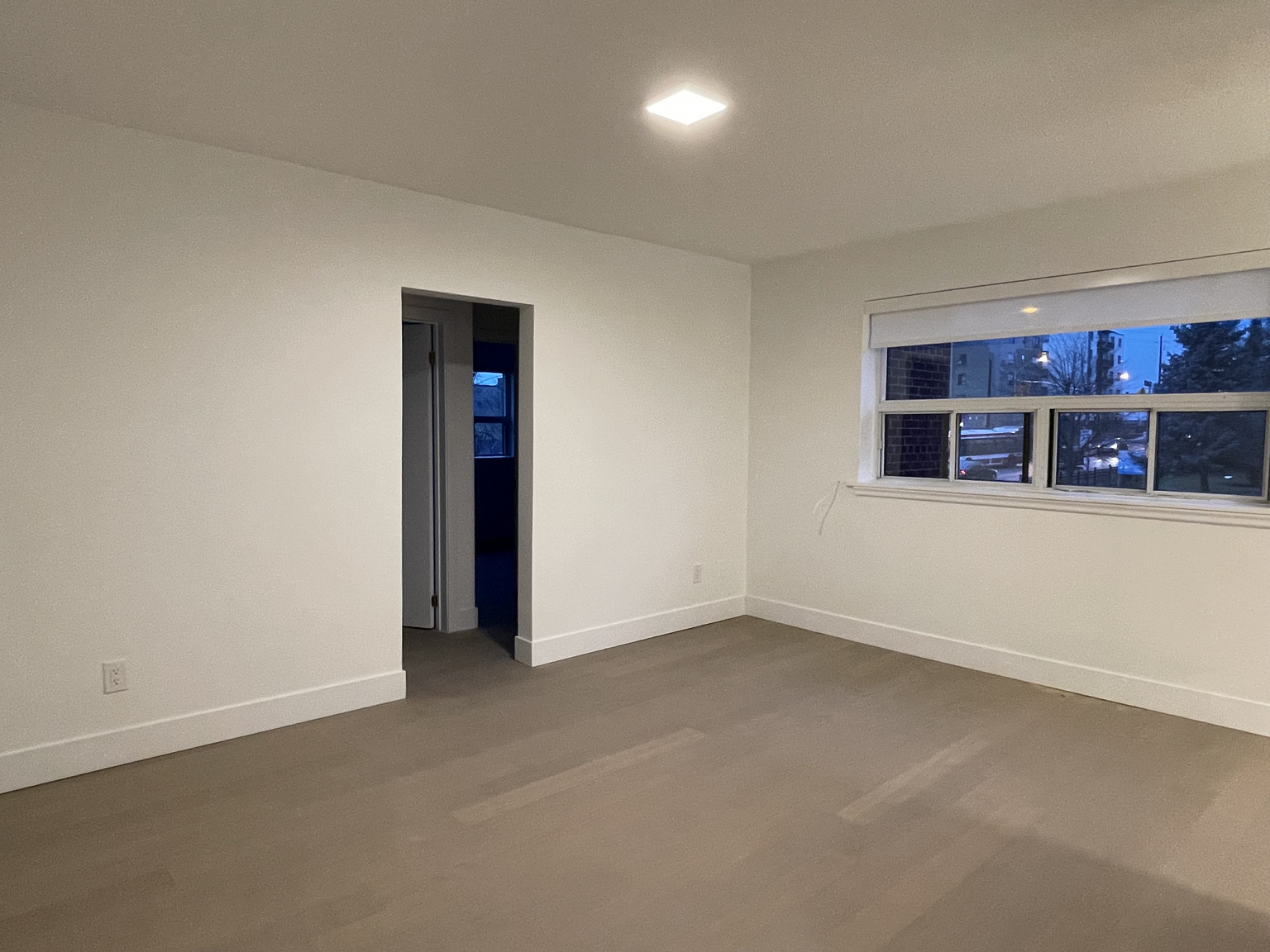 1051 Victoria Park Avenue - Photo 17