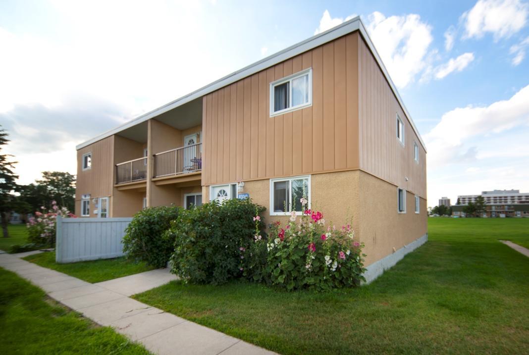 Elmwood Townhomes - Photo 4