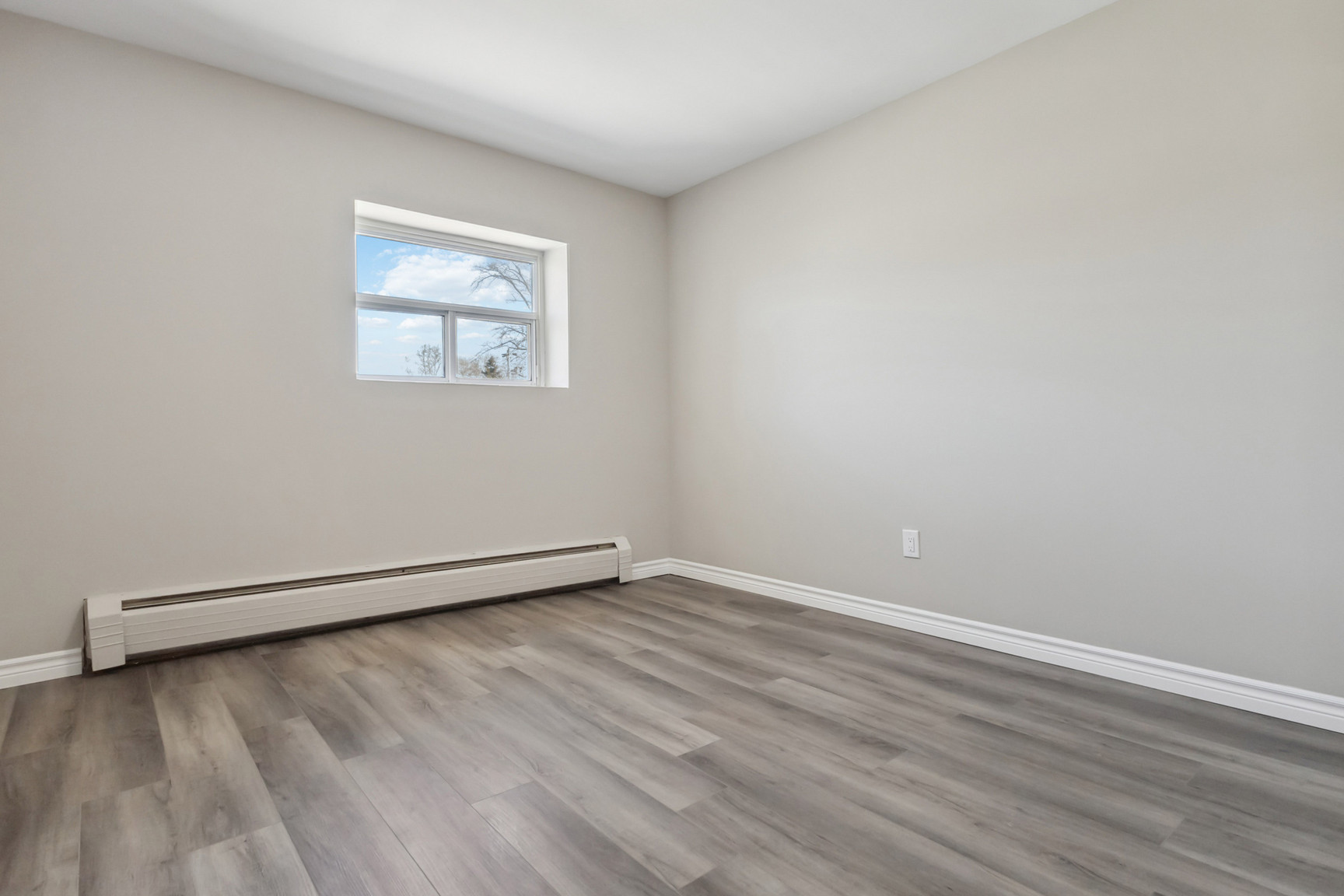 Granite House - Photo 20