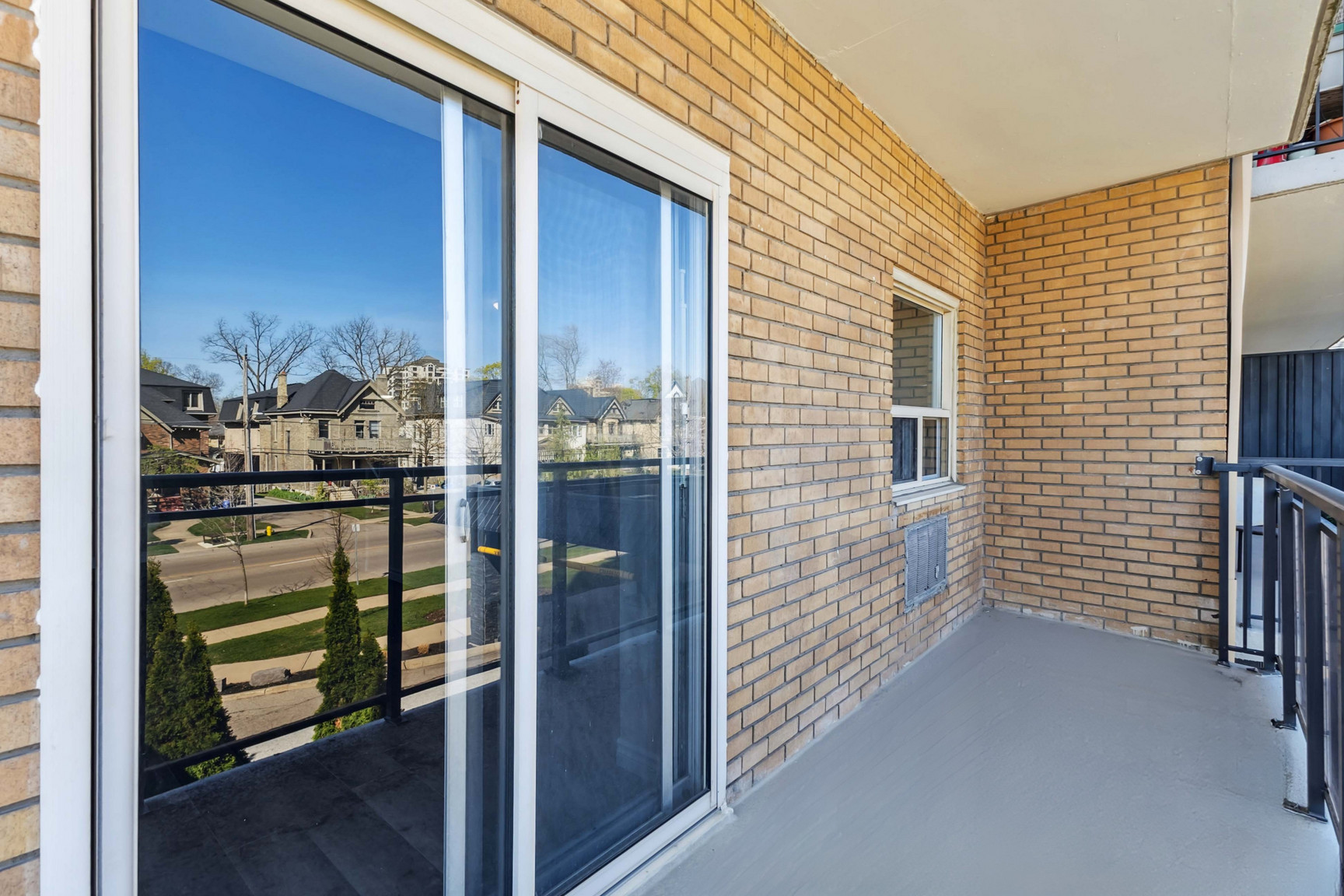 Granite House - Photo 23
