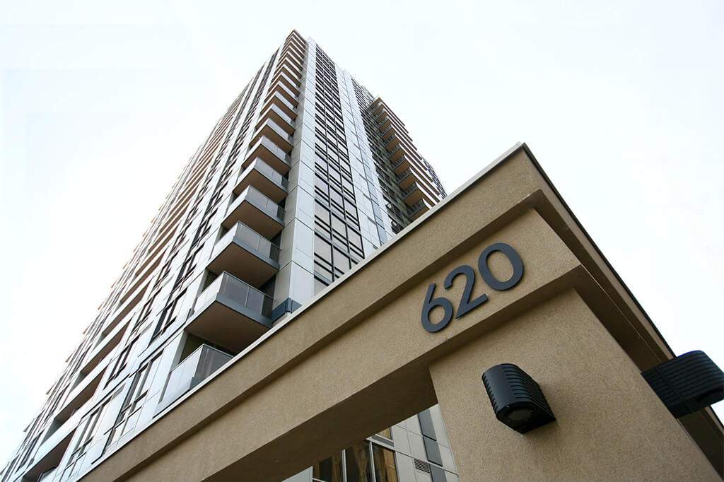 620 Martin Grove Rd - Photo 11