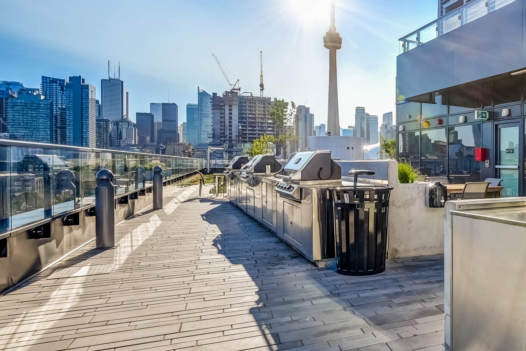 39 Niagara - Photo 8