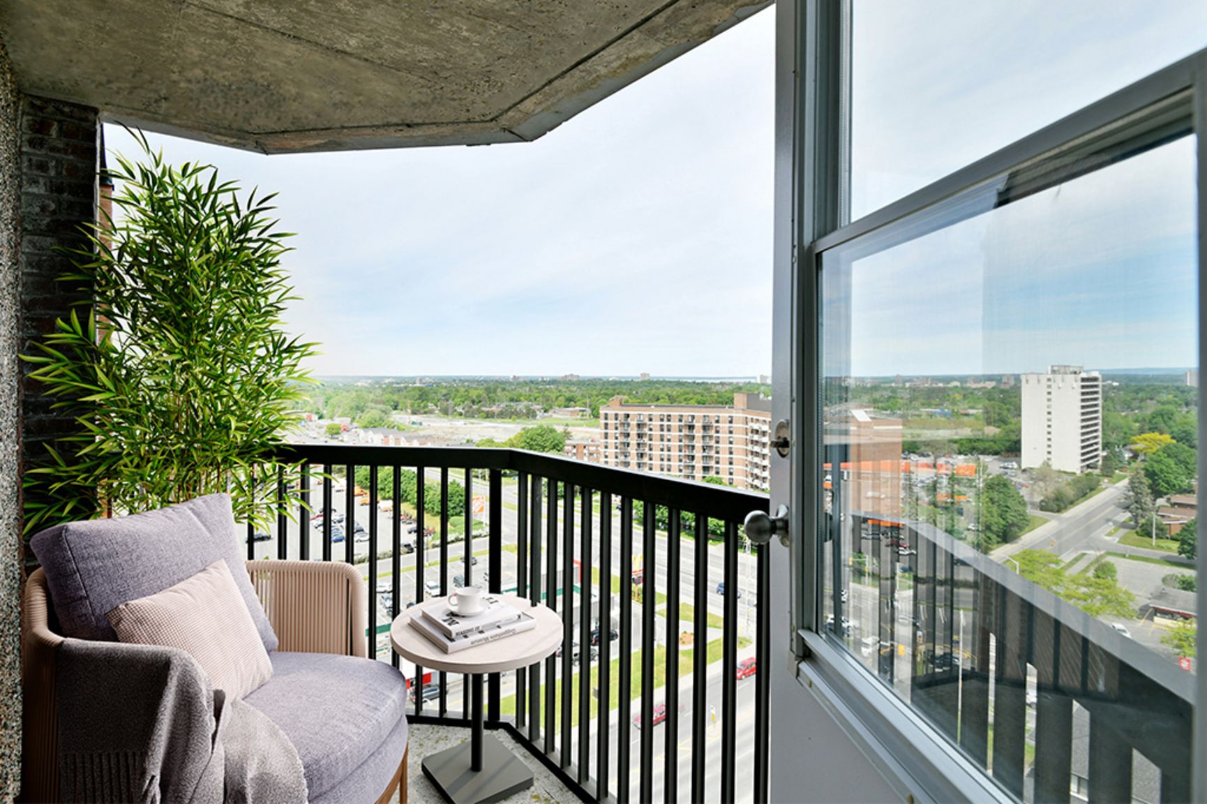 The Aventura - Photo 6