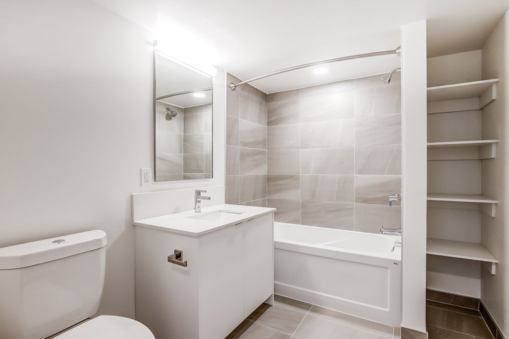 620 Martin Grove Rd - Photo 8