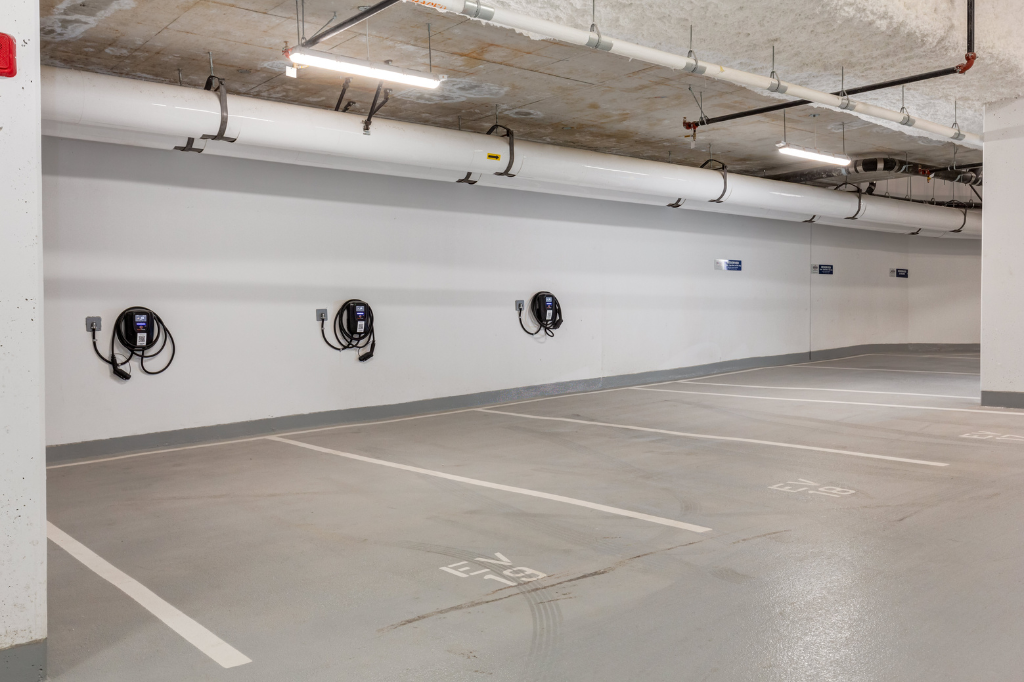 Lonsdale Square Apartments - Photo 20