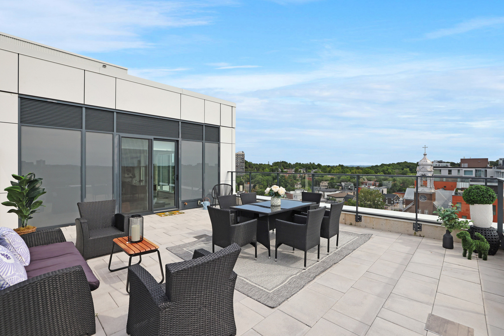 88 Beechwood Penthouse - Photo 28