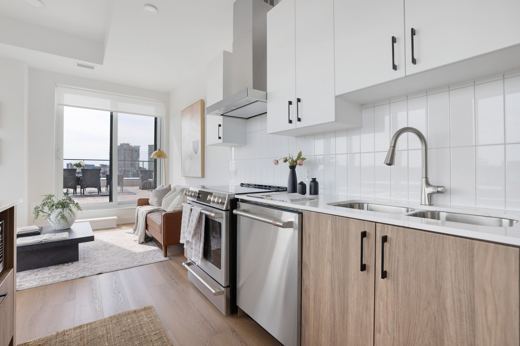 88 Beechwood Penthouse - Photo 5