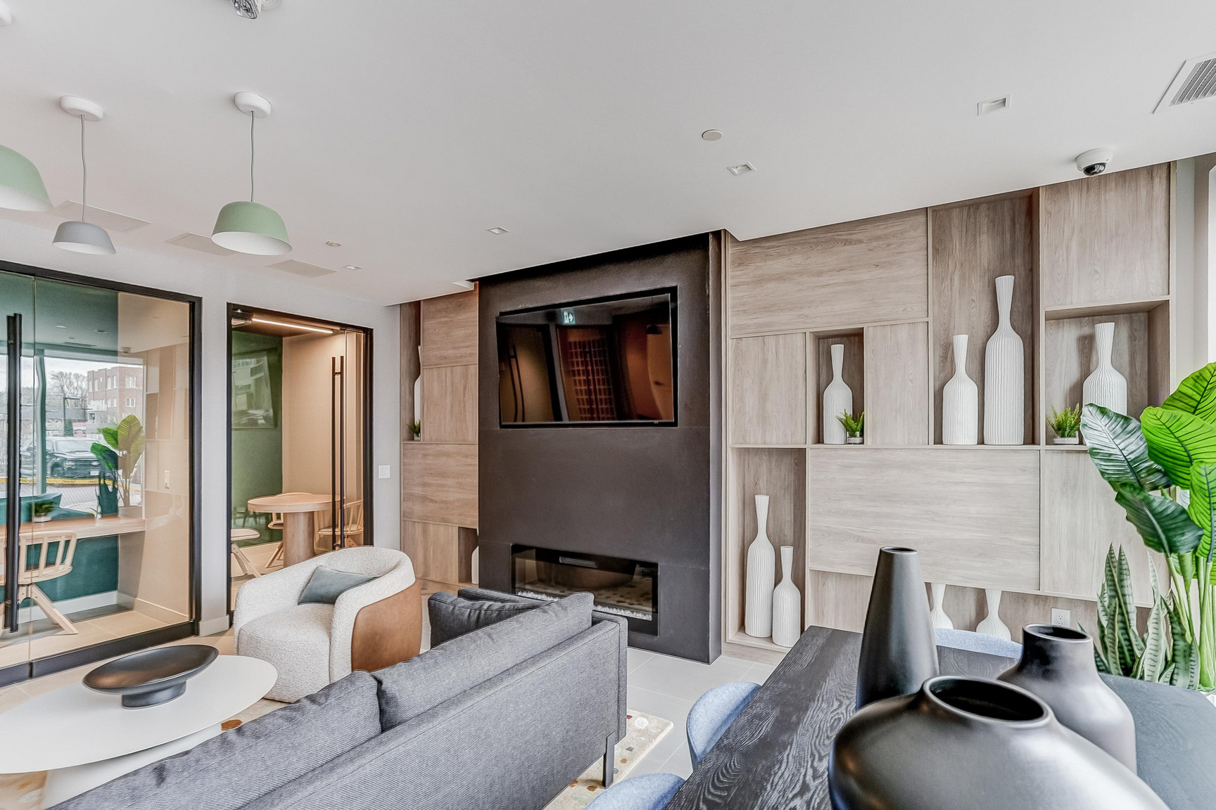 610 Martin Grove - Photo 22
