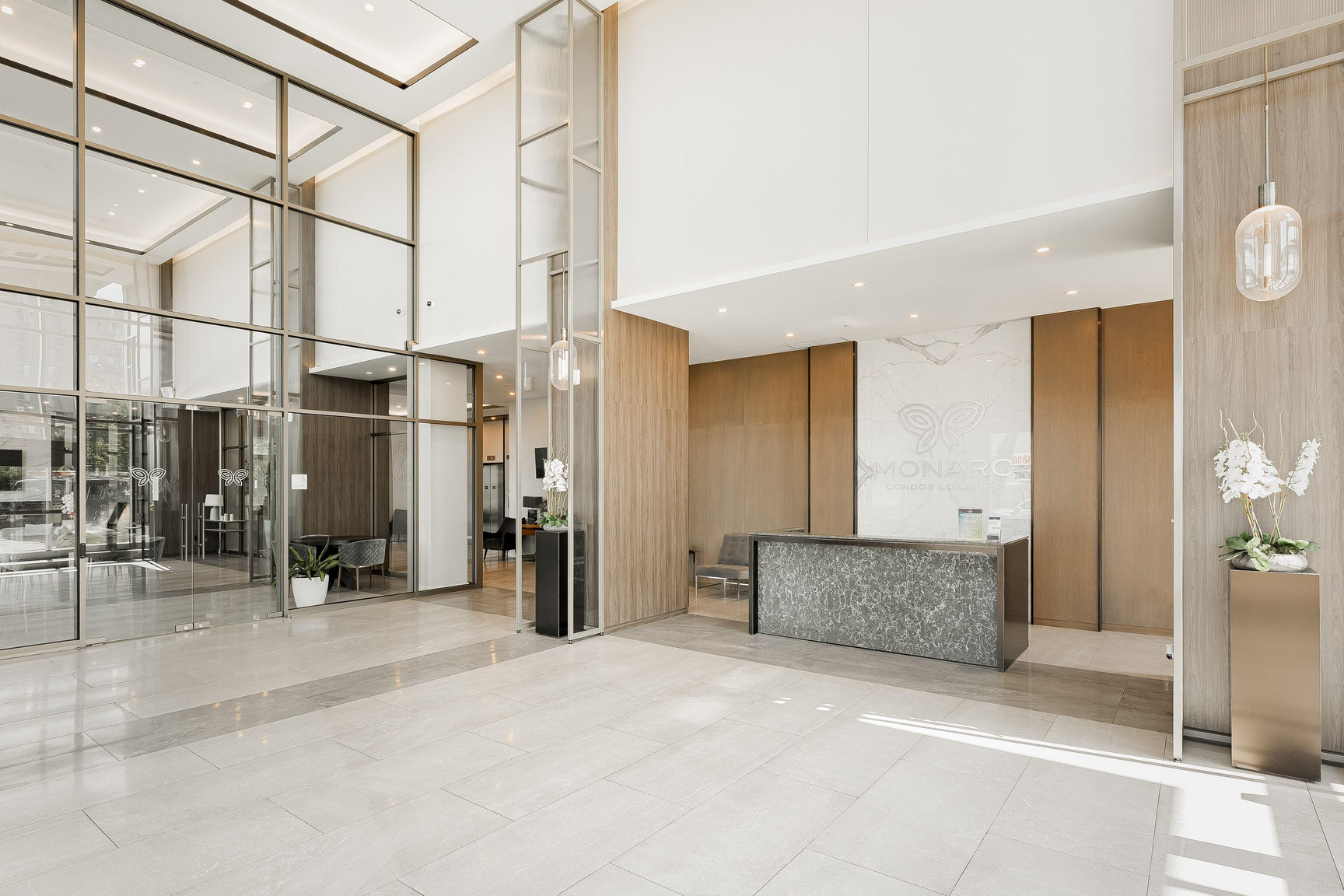 Monarc Collection - Photo 25