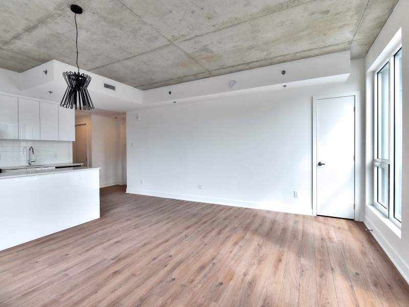 Zenith - Condos for rent - Photo 10