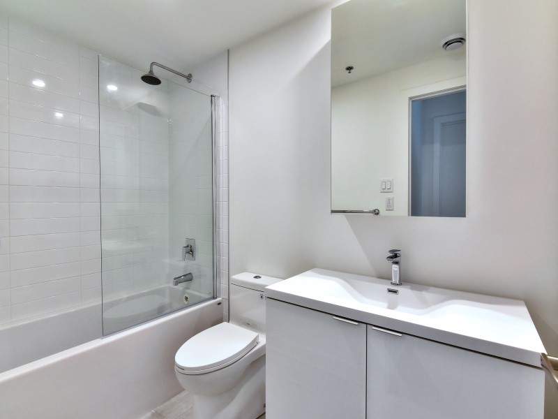 Zenith - Condos for rent - Photo 17