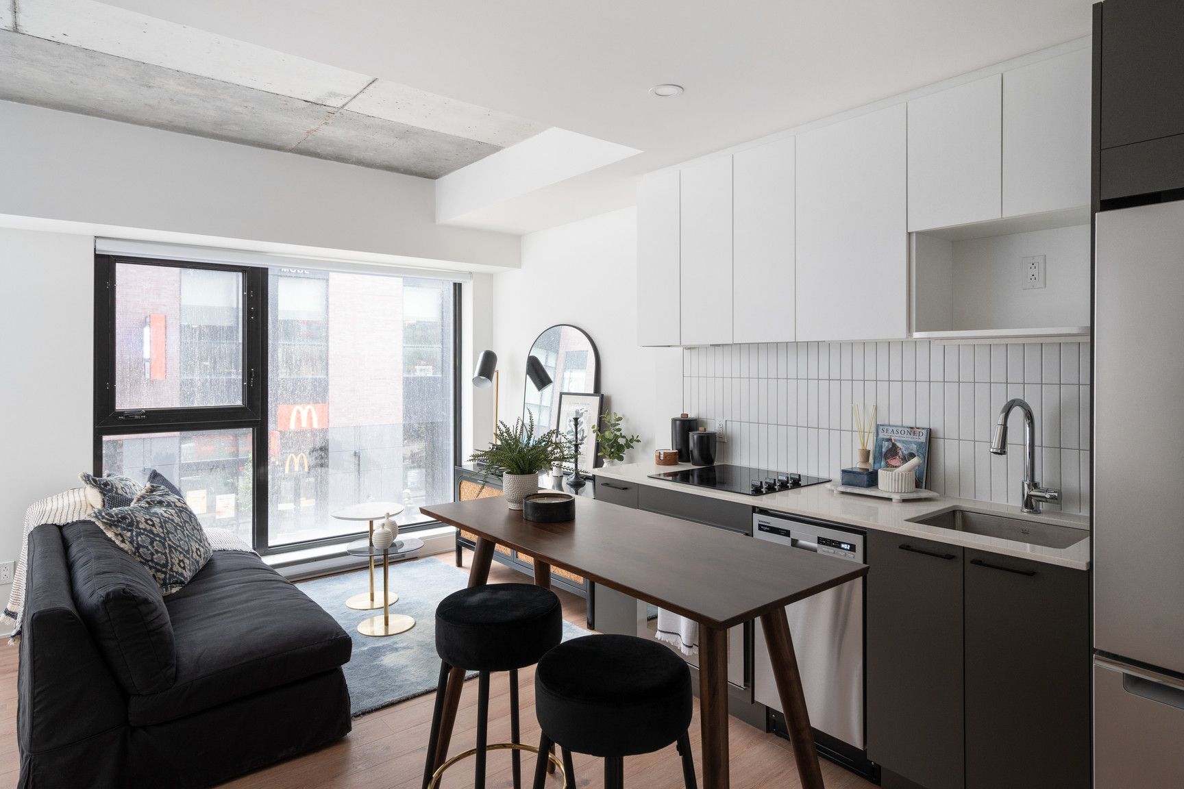 GRIFFIN SQUARE Condo Rentals