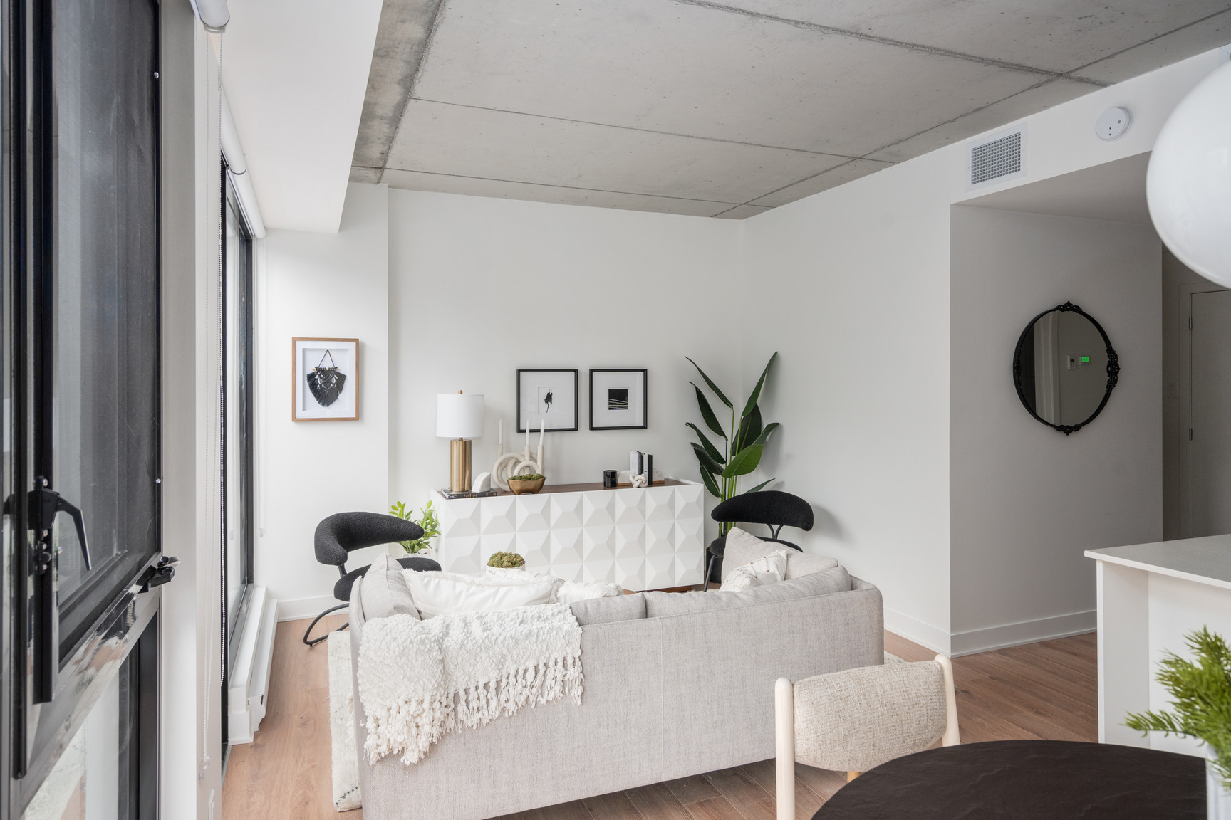 GRIFFIN SQUARE Condo Rentals - Photo 10