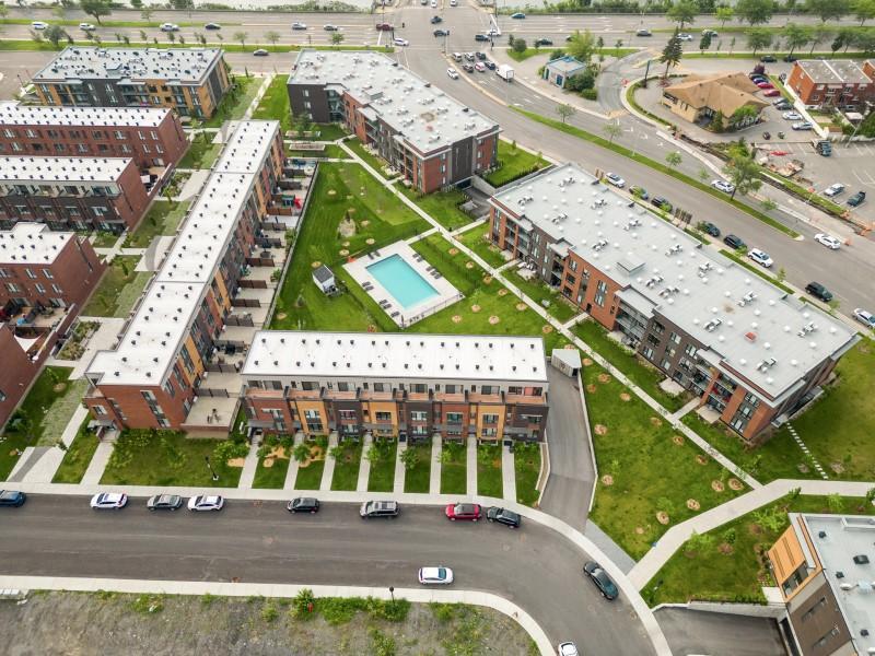 Vida LaSalle Condo Rentals - Photo 19