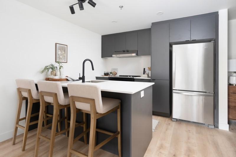 ERIN Condo Rentals - Photo 9