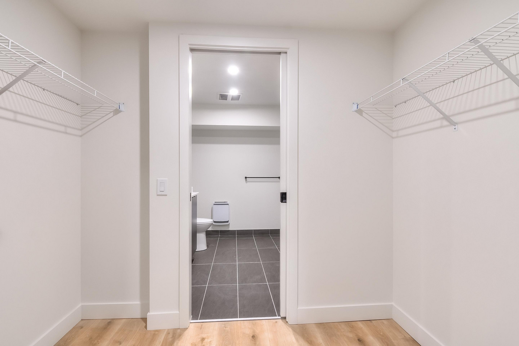 ERIN Condo Rentals - Photo 28