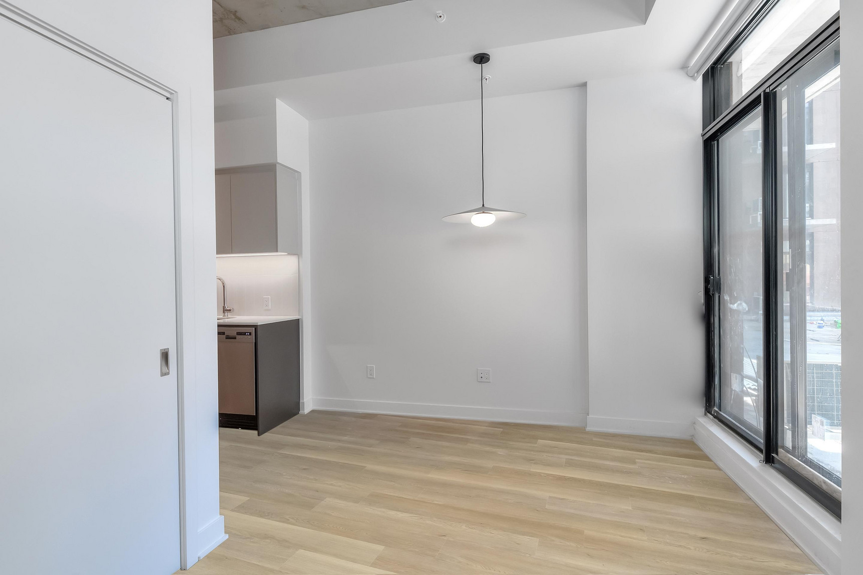 Jacques Condo Rentals - Photo 51