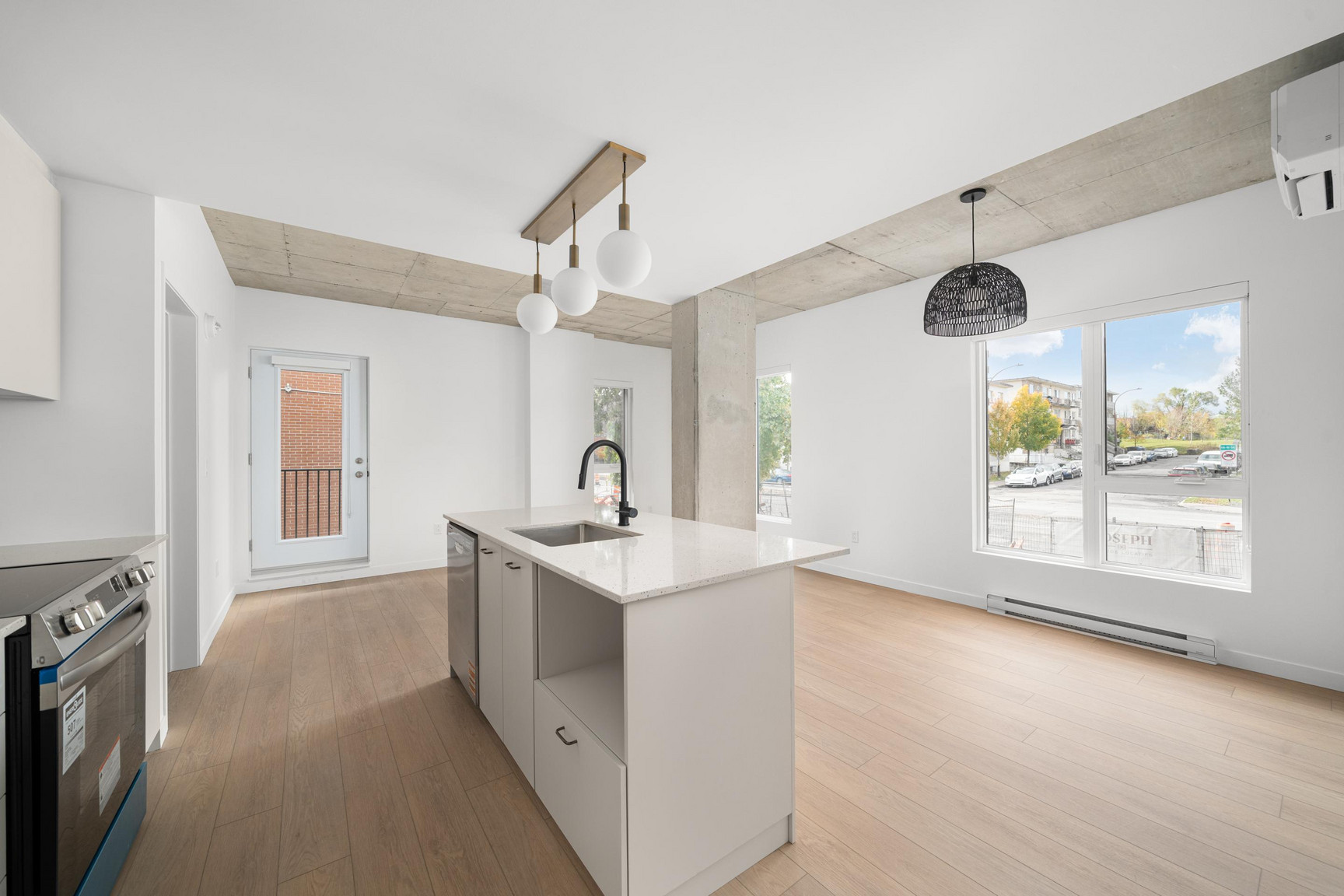 Joseph Condo Rentals - Photo 25