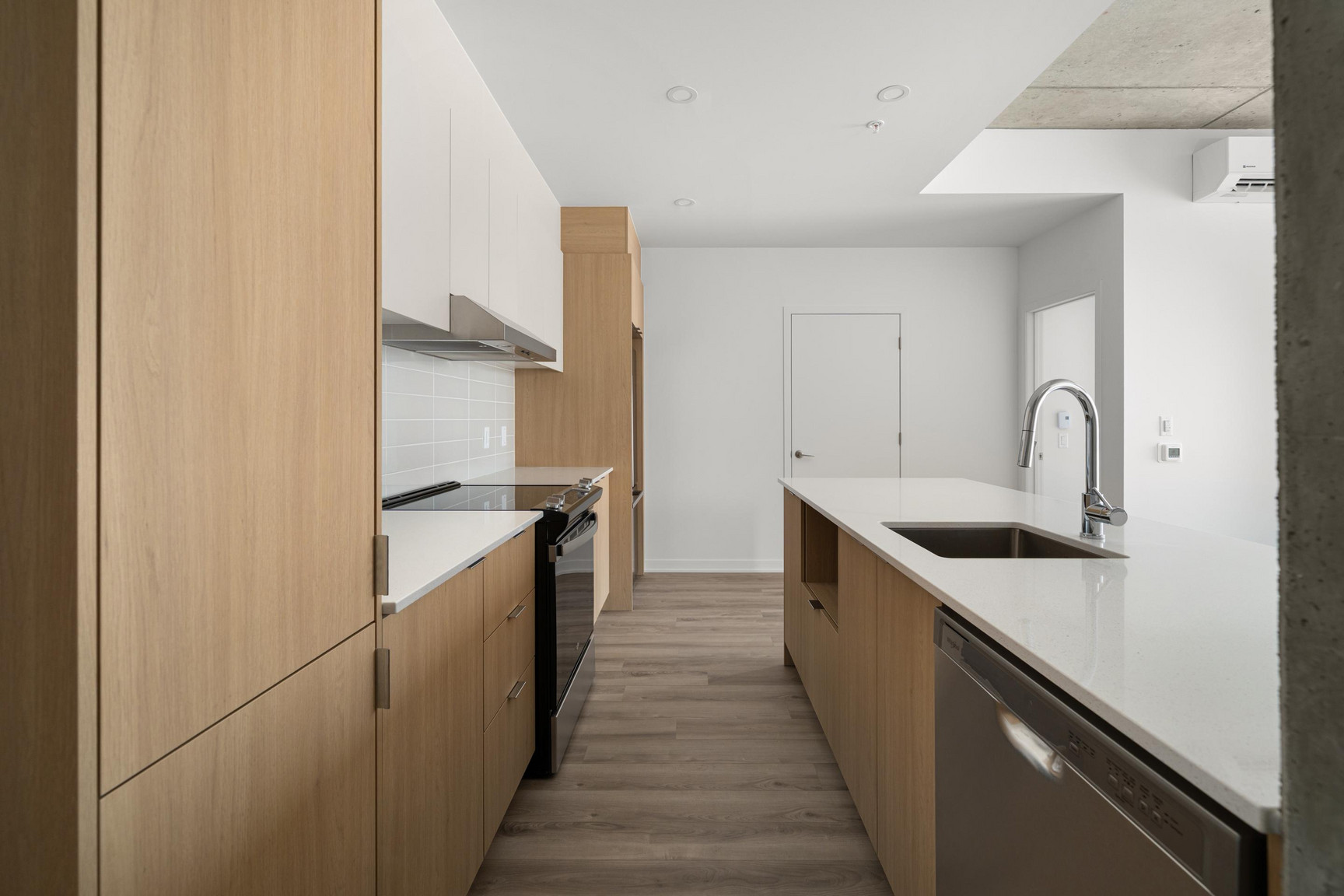UNIVERT LaSalle Condos - Photo 28