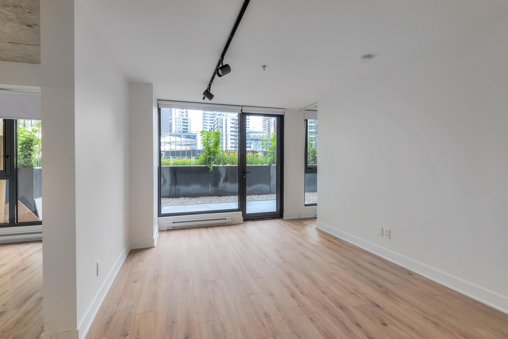 GRIFFIN SQUARE Condo Rentals - Photo 18