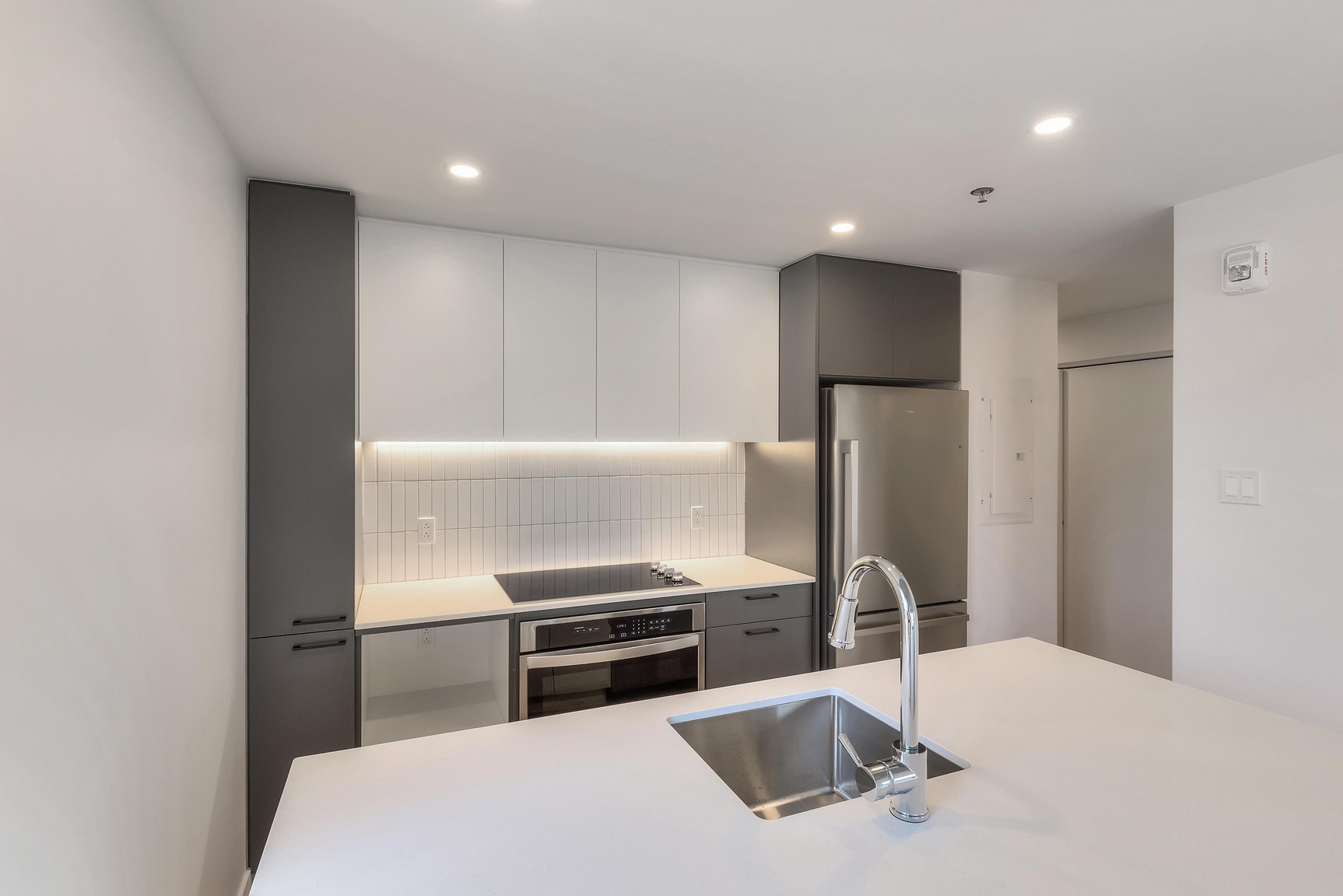 GRIFFIN SQUARE Condo Rentals - Photo 16