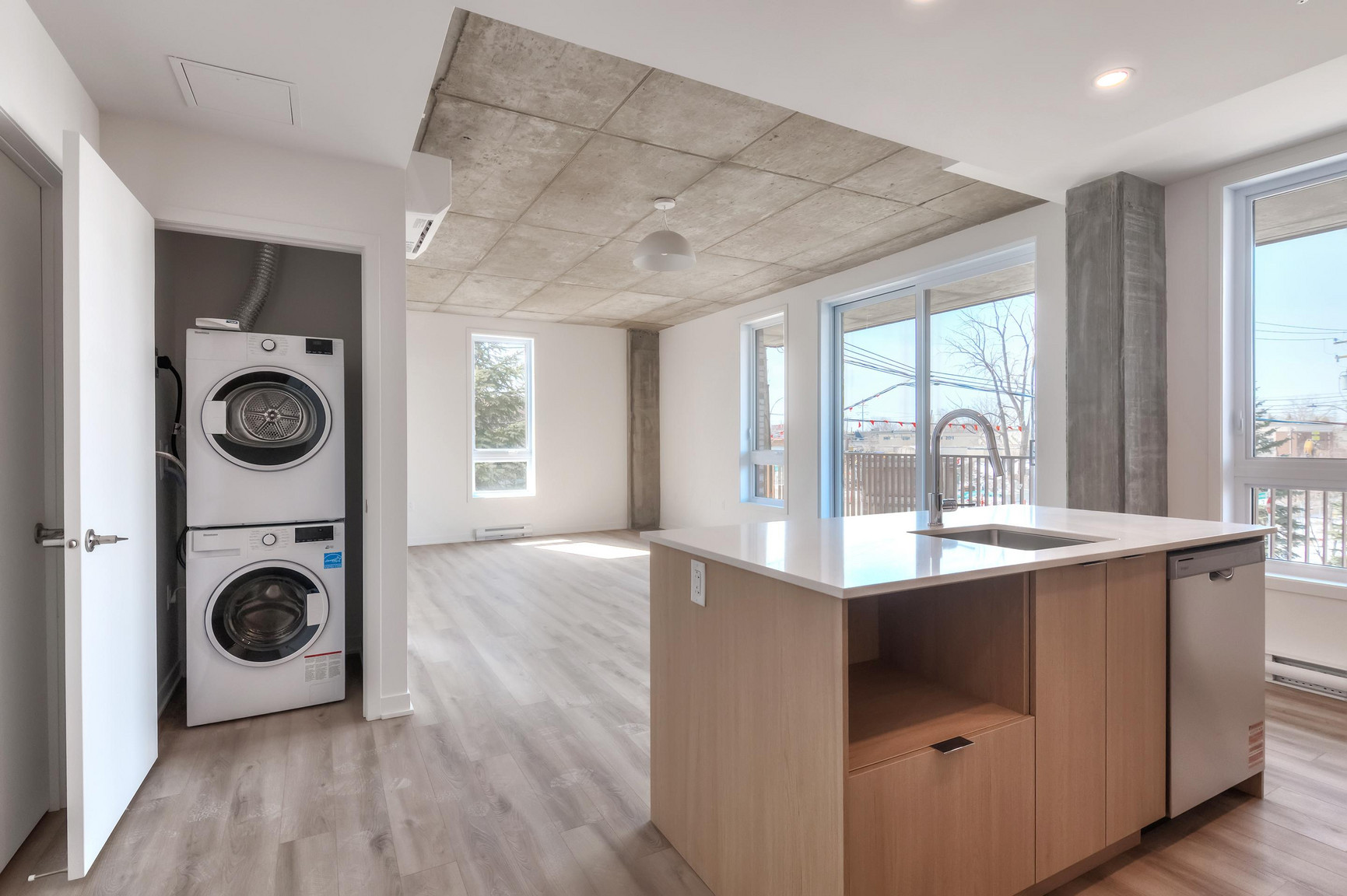 UNIVERT LaSalle Condos - Photo 8
