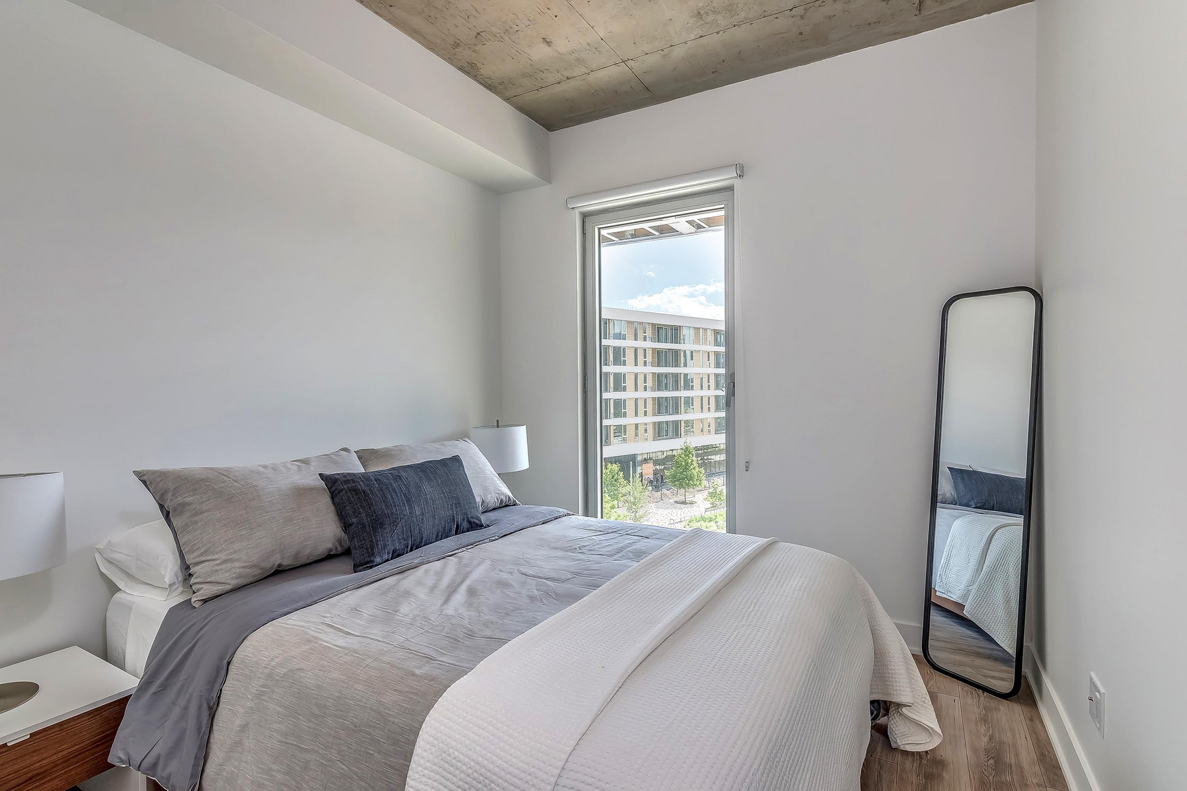 Milhaus - Condo Rentals Outremont - Photo 15