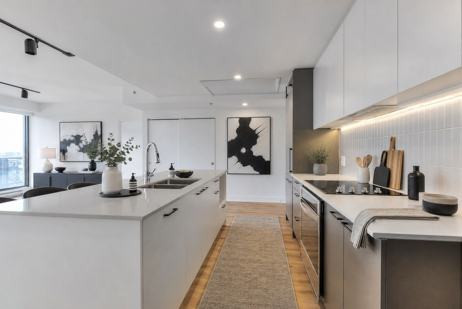 GRIFFIN SQUARE Condo Rentals - Photo 9