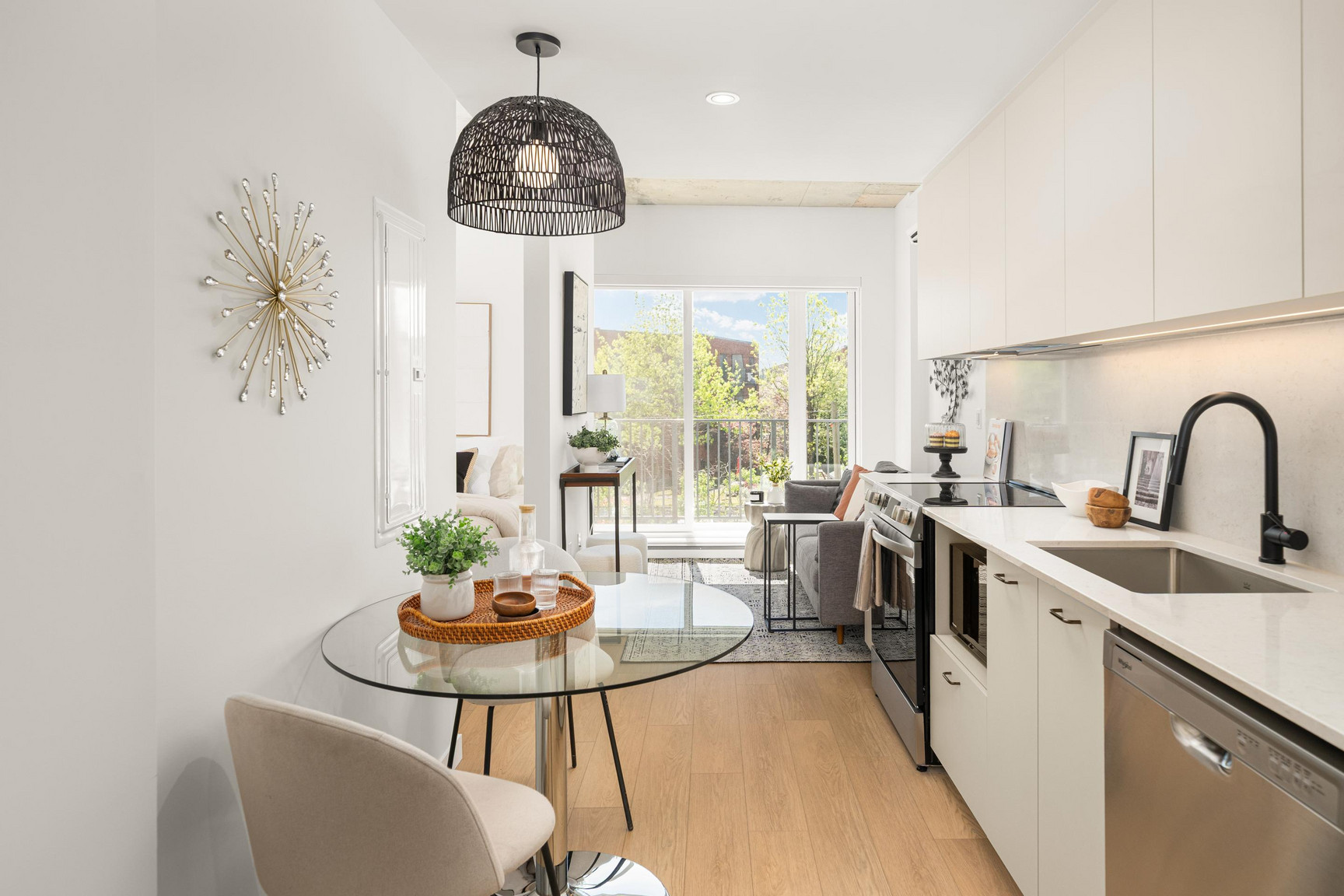 Joseph Condo Rentals - Photo 5