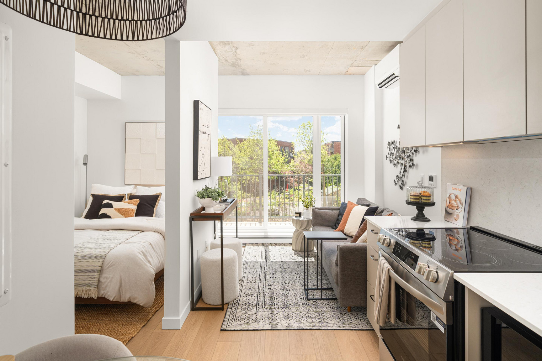 Joseph Condo Rentals - Photo 4
