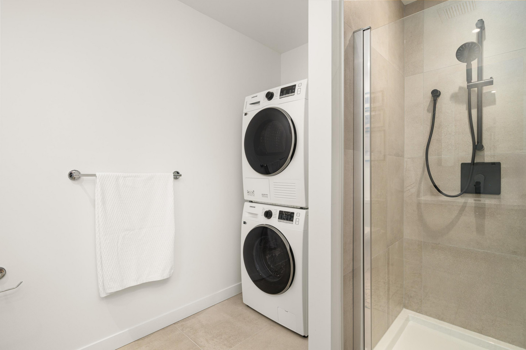 Joseph Condo Rentals - Photo 18