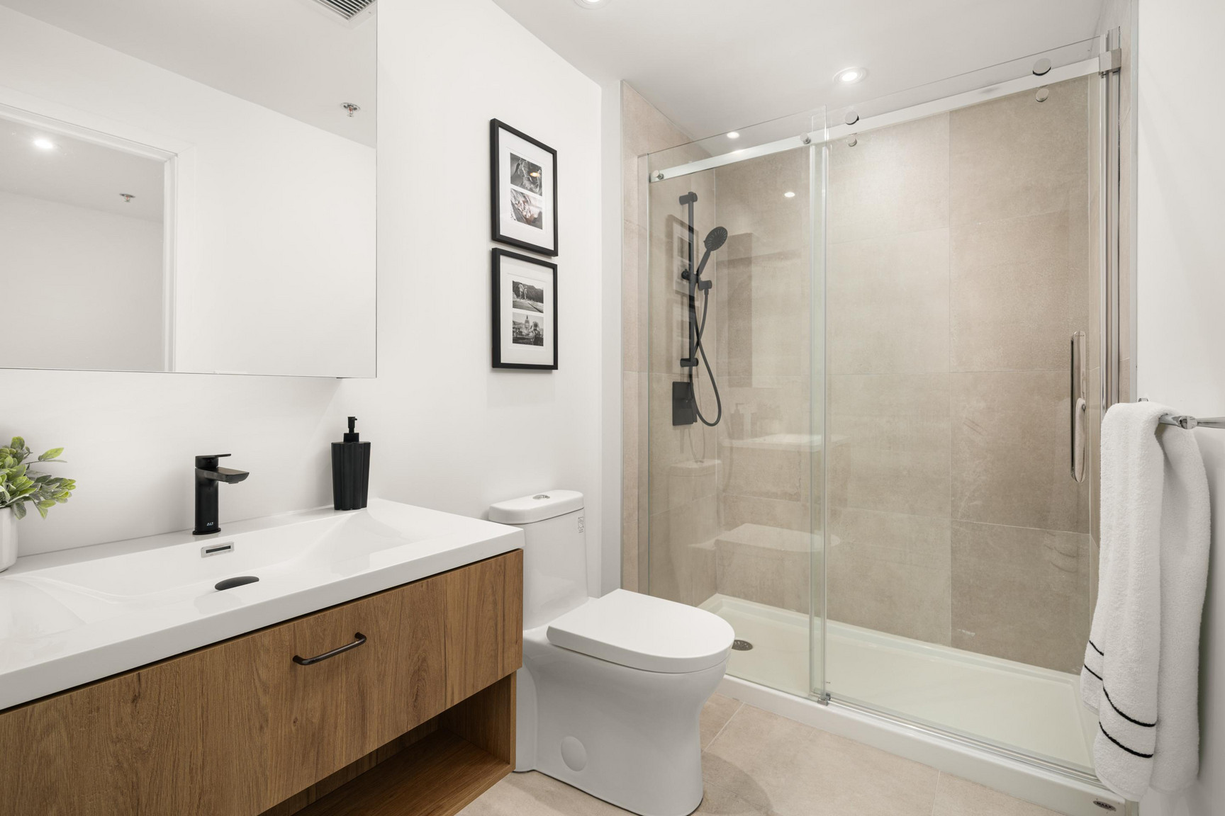 Joseph Condo Rentals - Photo 22