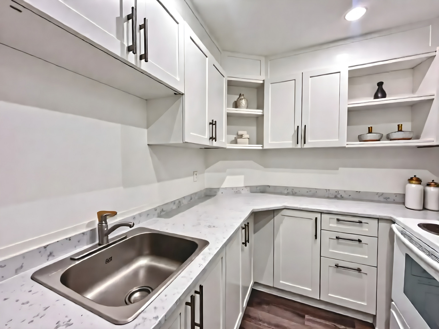 Westwood House - Photo 16