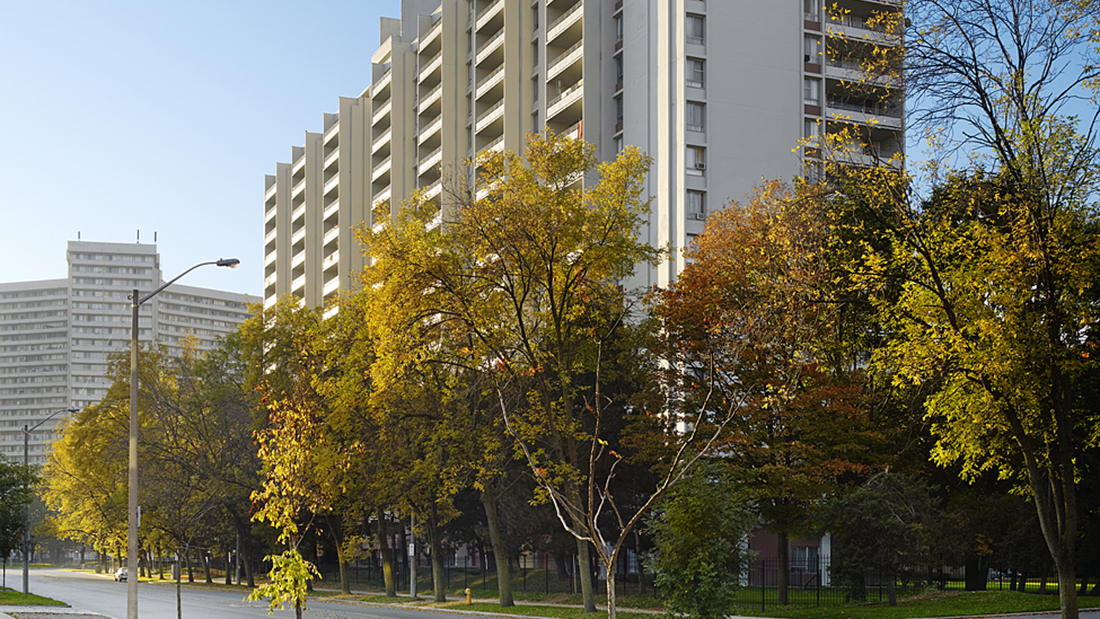 Rideau Towers - Photo 2