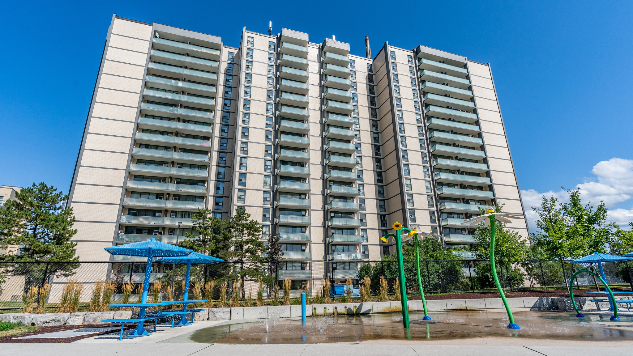 Parkway Forest Towers - Photo 18