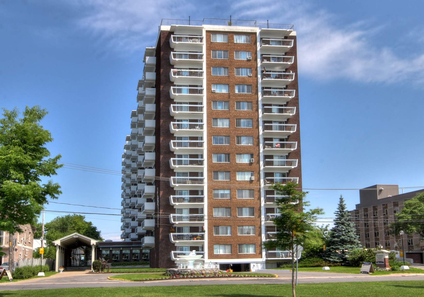Les Tours Lakeshore  - Photo 34