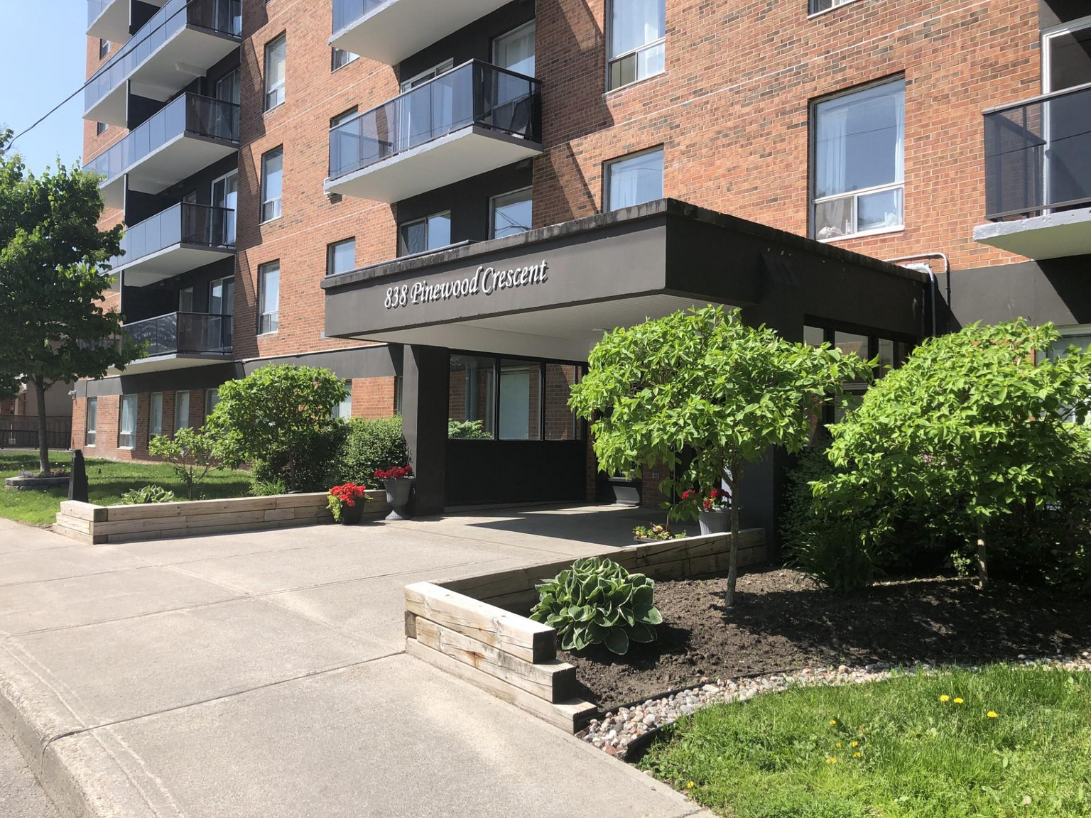 Pinewood Heights - Photo 39