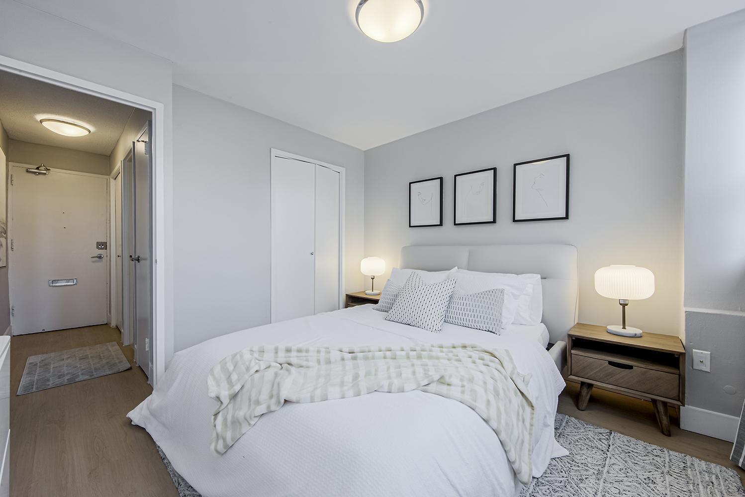 Dufferin Heights - Photo 8