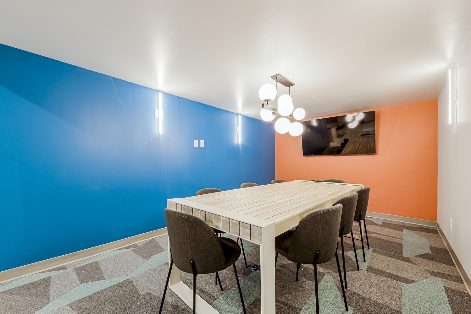 Parkway Forest Towers - Photo 12