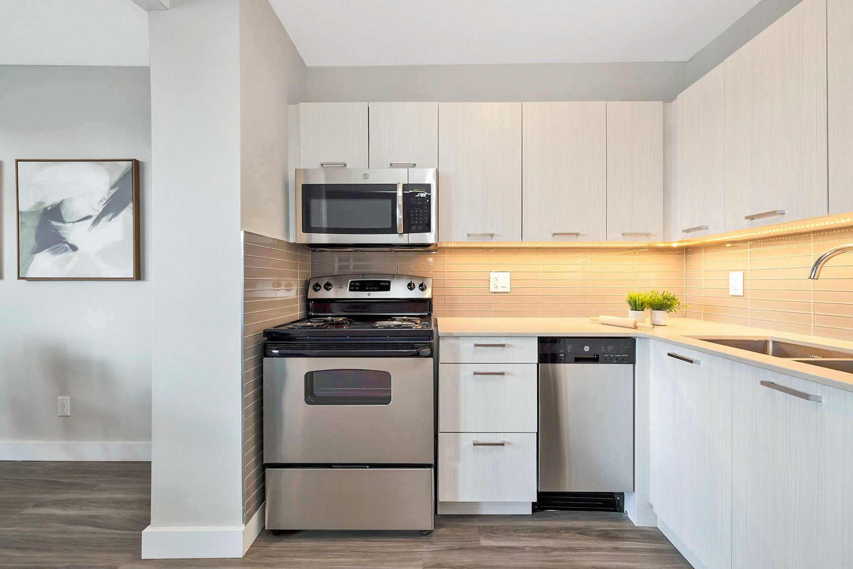 Bridgewood Place - Photo 2