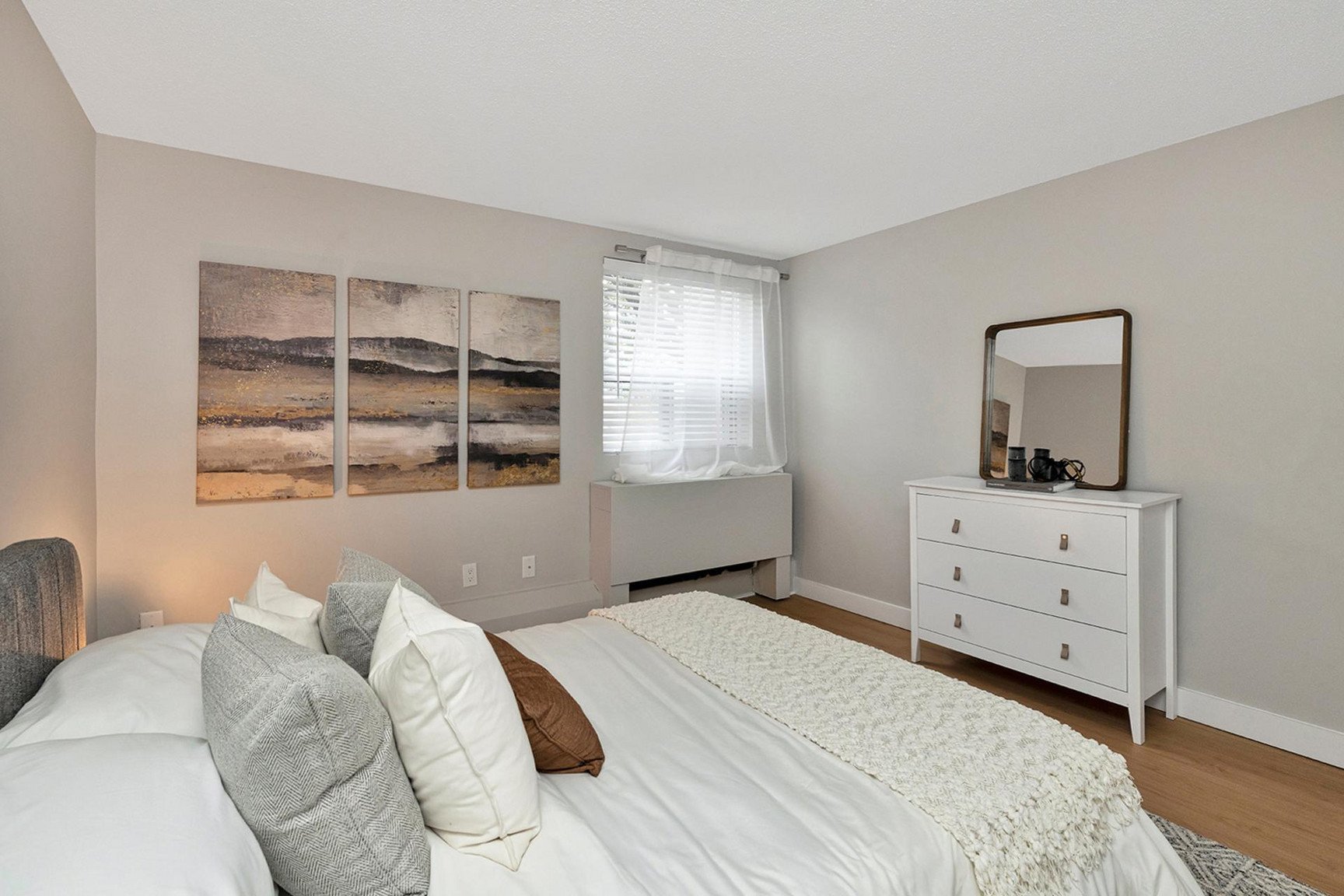 Westmount Suites - Photo 9