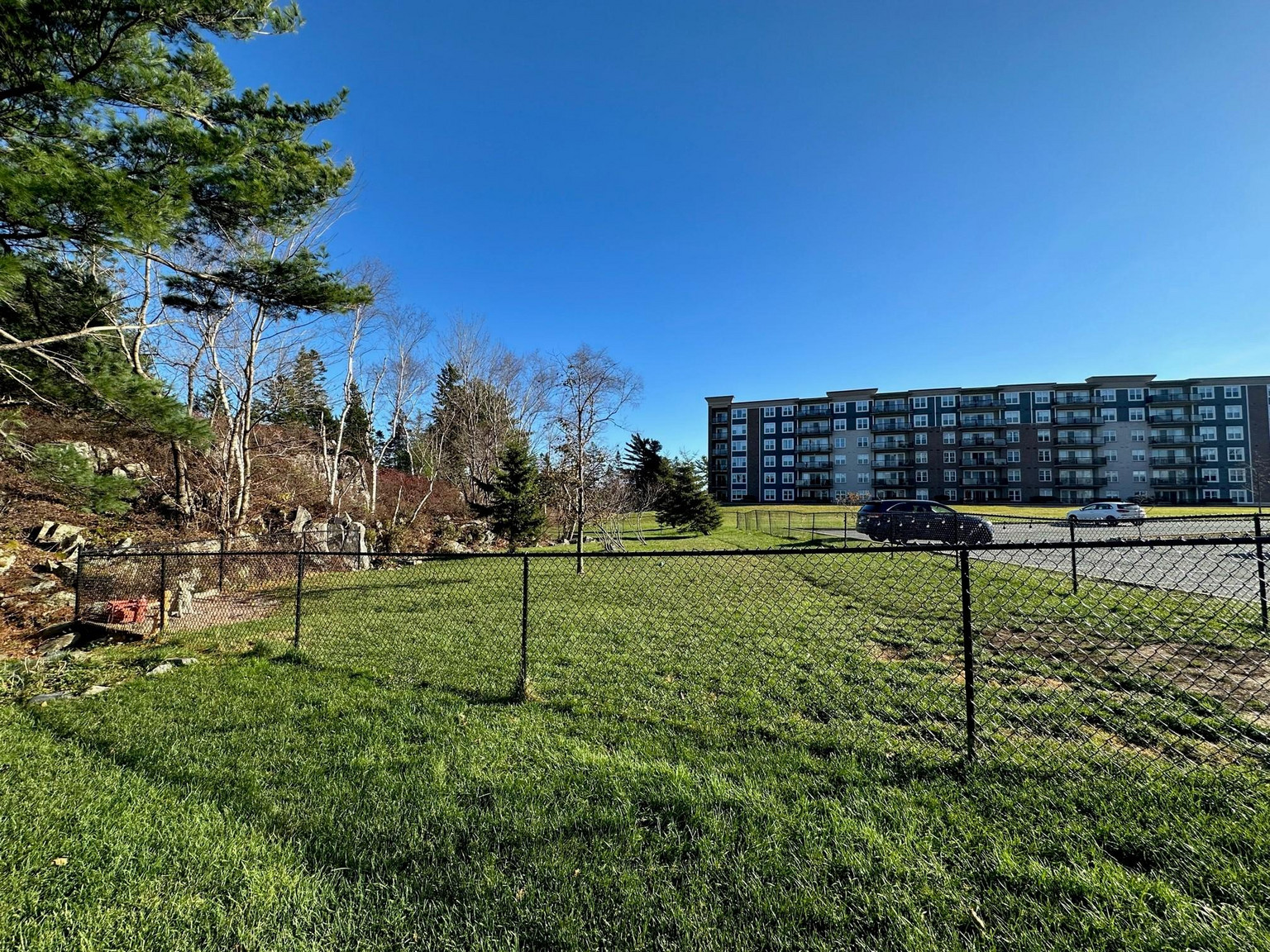 Empress Gardens - Photo 25