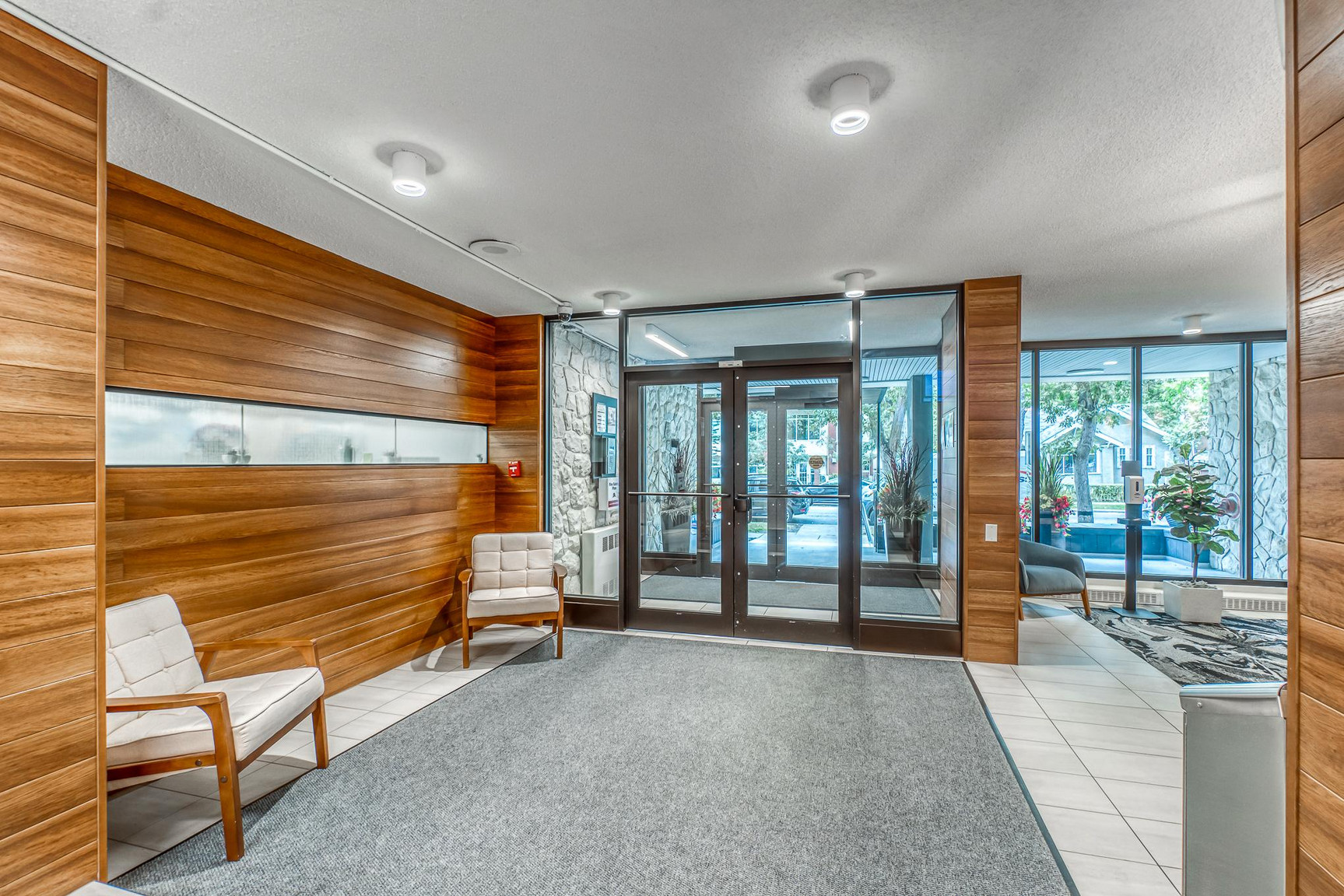 Centennial House - Photo 43