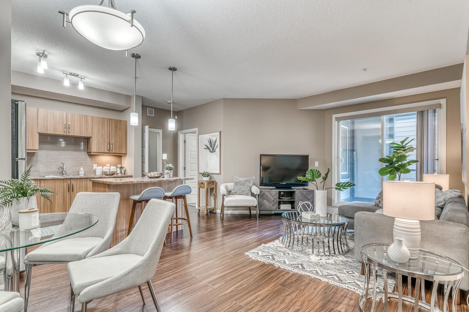 Edgewater - Photo 16