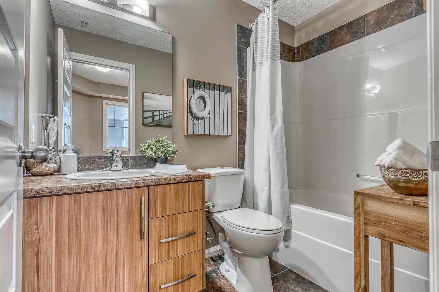 Edgewater - Photo 25