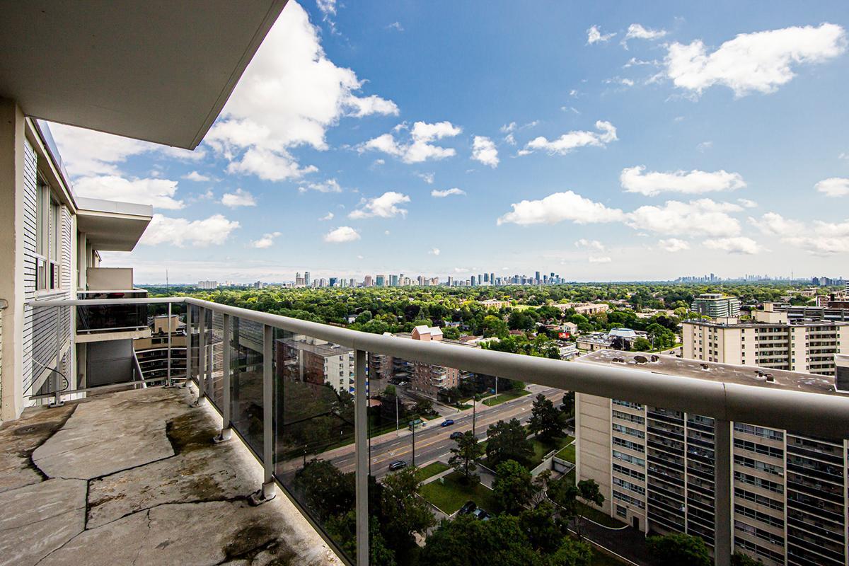 Valencia Towers - Photo 24