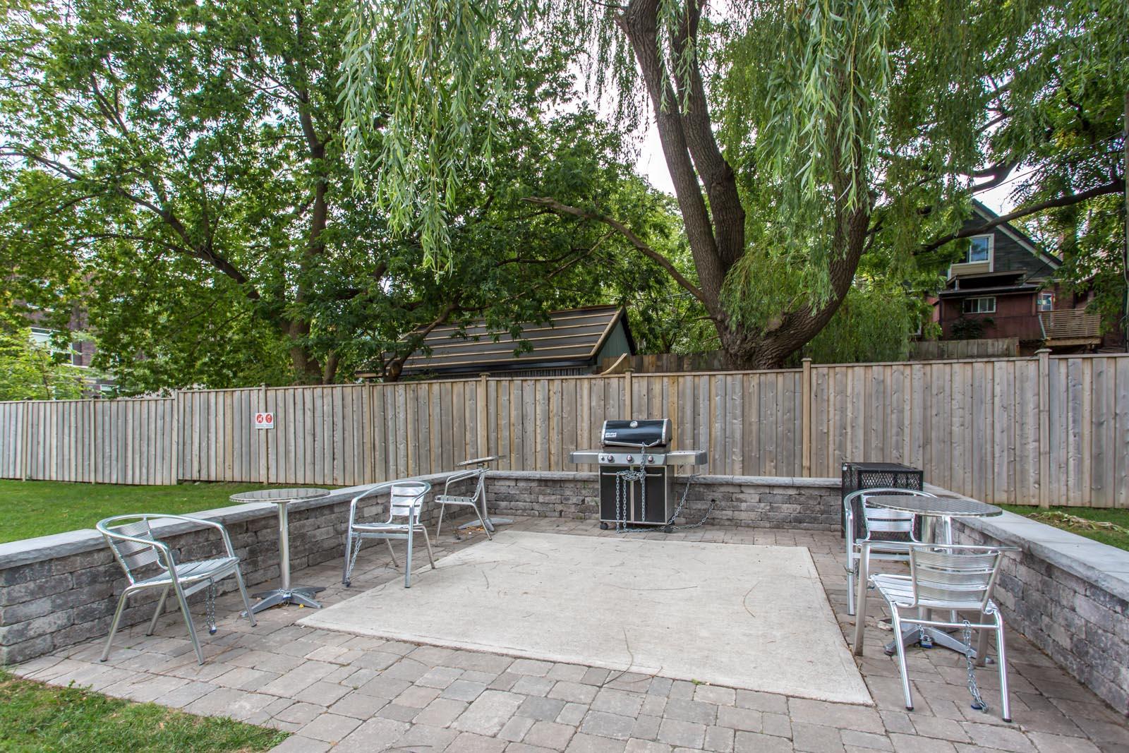 Lord Dufferin Apartments - Photo 30