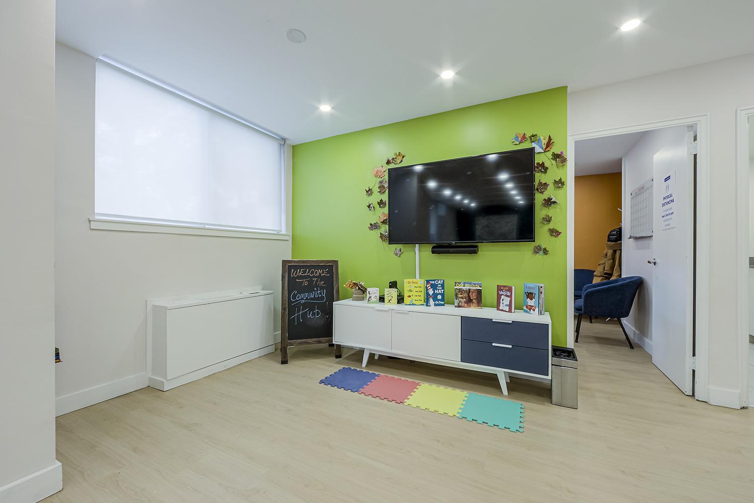 103 & 105 West Lodge  - Photo 11