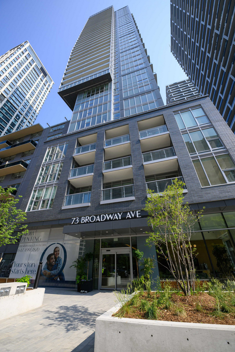 Story of Midtown Toronto - Photo 2