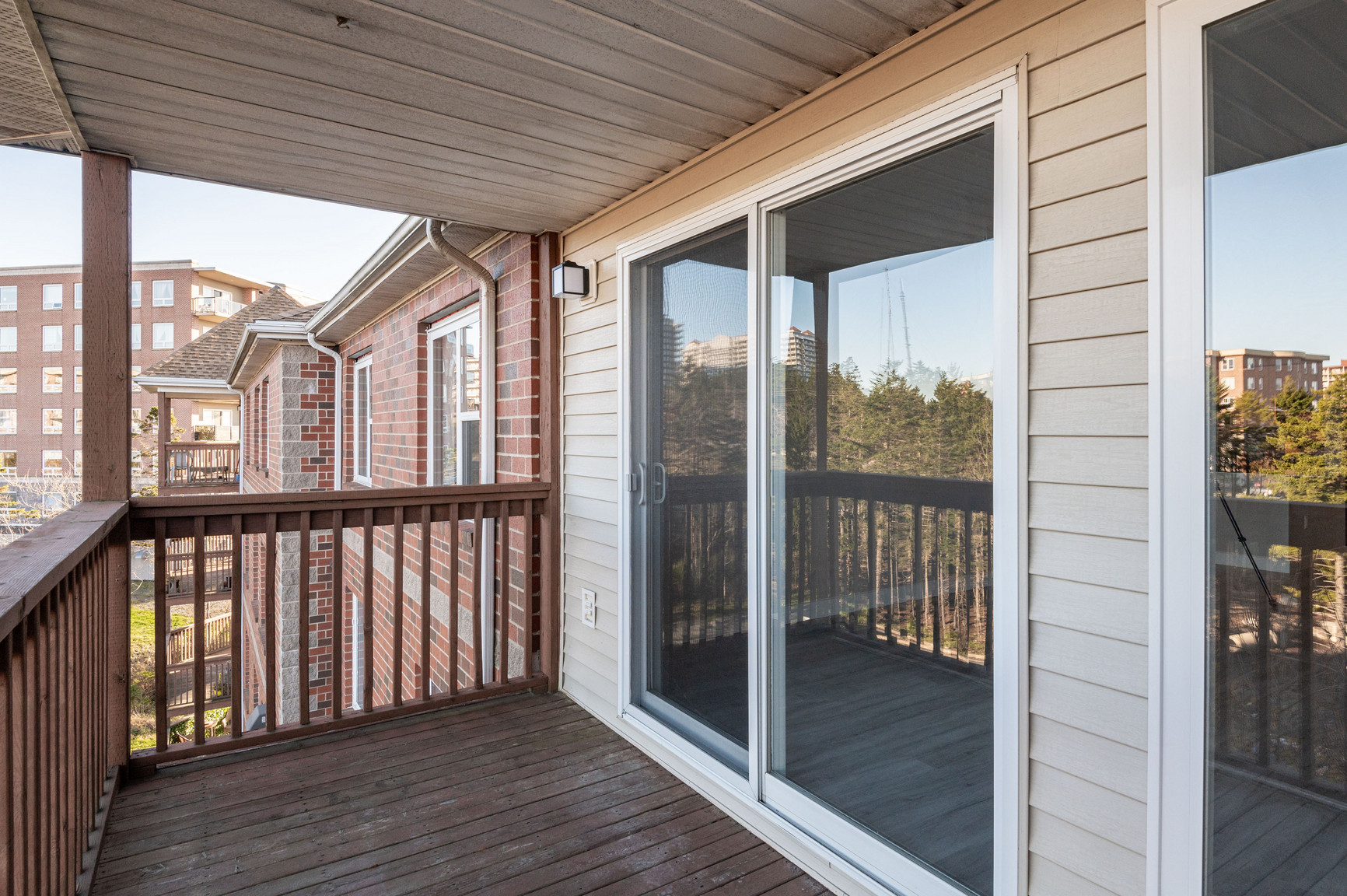 Greenpark Suites - Photo 10